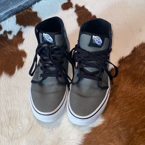 High Top Dark Grey Vans